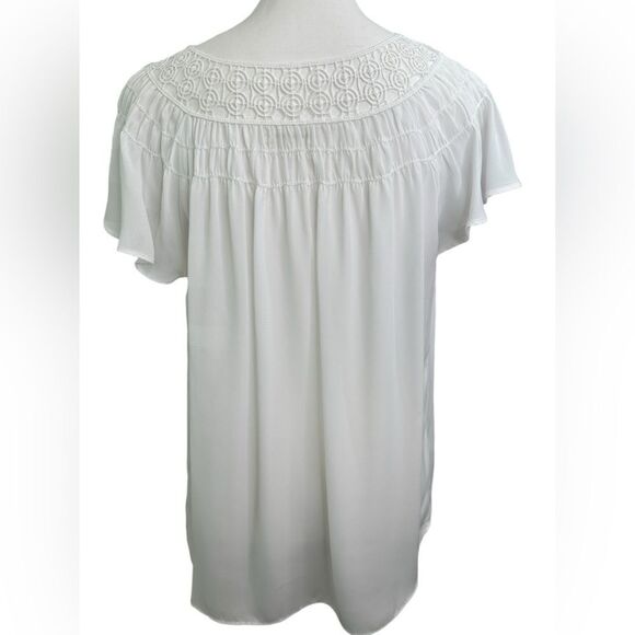 Max Studio Women's White Eyelet Blouse Size L??? - Picture 5 of 9